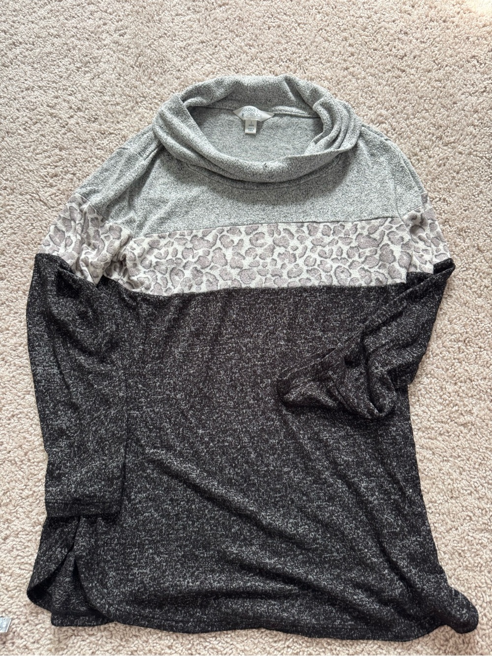 Market & Spruce Gray Marled Cowl Neck Colorblock Top with Leopard Print SP